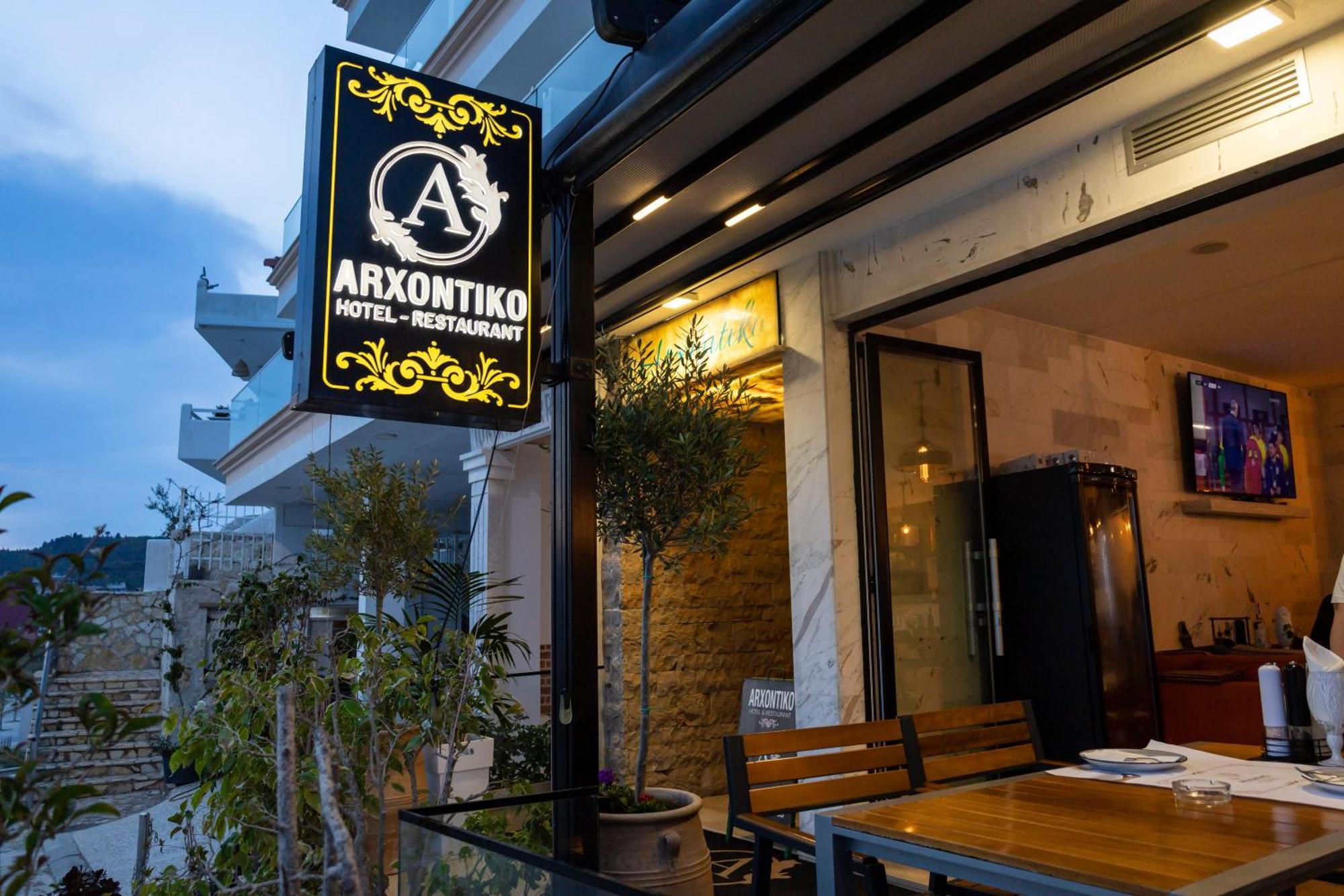 Arxontiko Hotel Himare Exterior foto